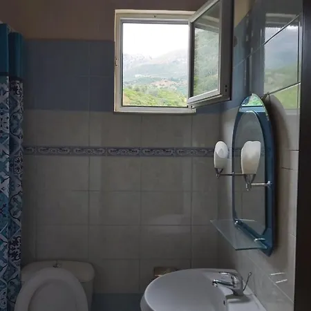 Ndreca Vendégház Qazim Pali